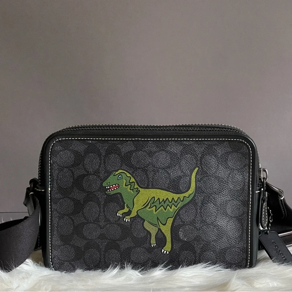 💰SOLD - CF076 - Coach Charter Crossbody 24 Signature Canvas with Rexy - Picture 5 of 13